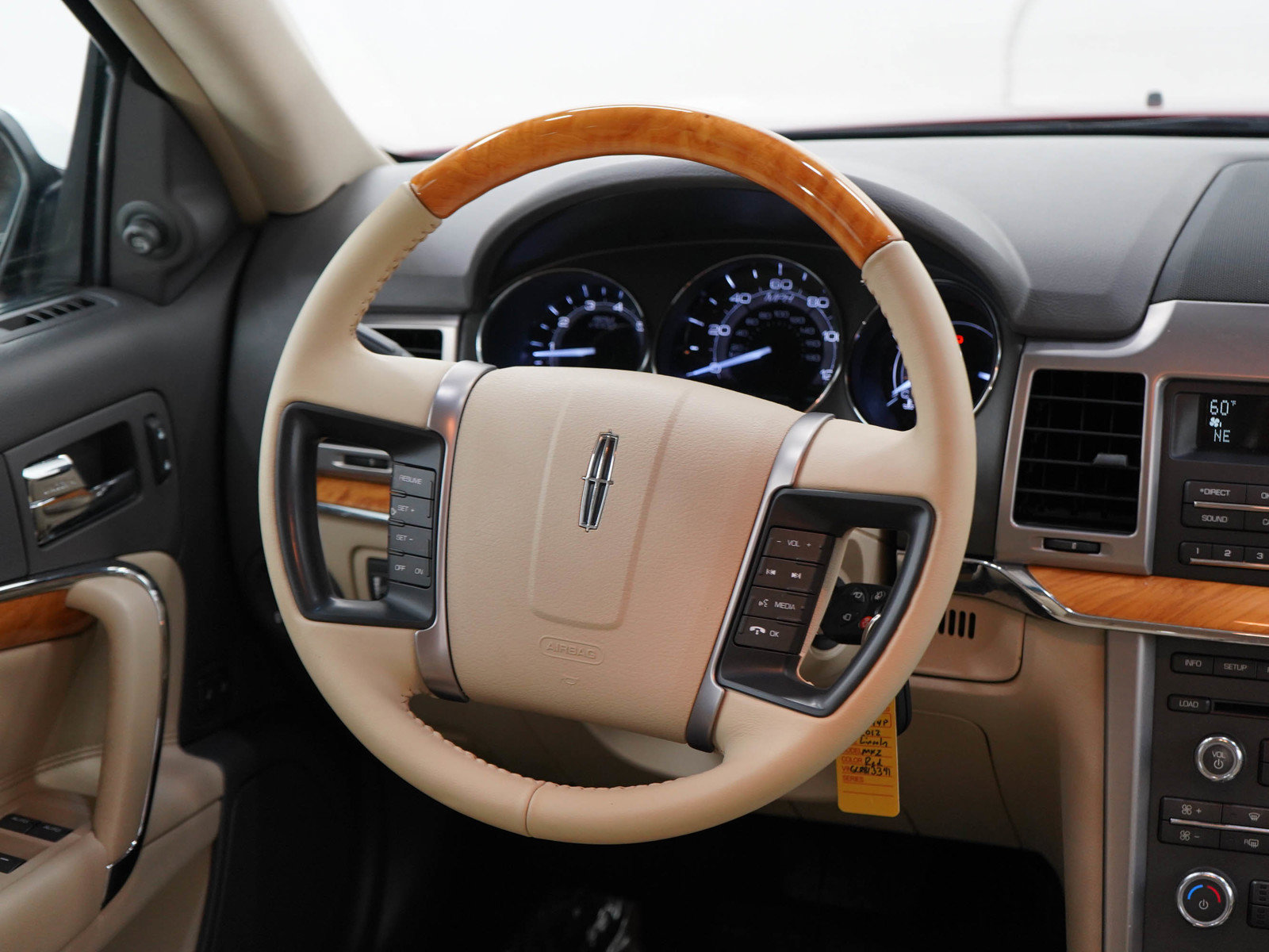 Used 2012 Lincoln MKZ FWD image 13