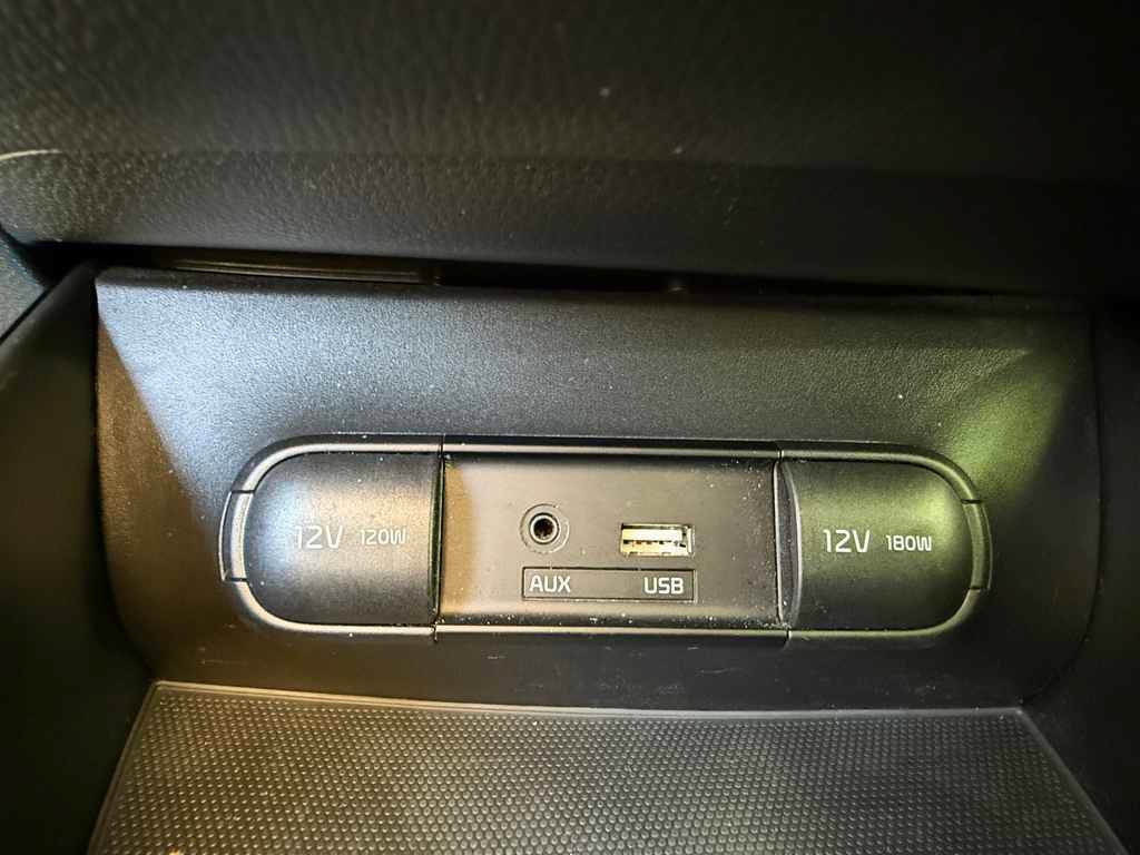 Used 2015 Kia Soul FWD image 18