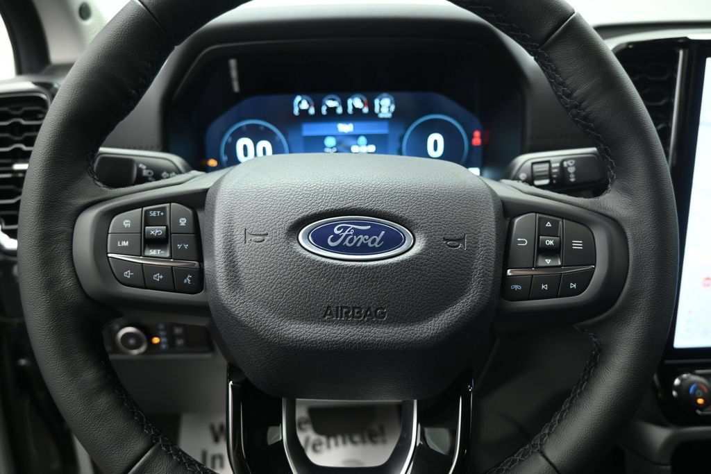 New 2026 Ford Ranger Lariat w/ FX4 Off-Road Package AWD/4WD image 10