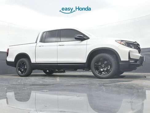 Used 2025 Honda Ridgeline Black Edition image 27