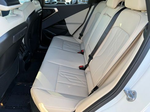 Used 2025 BMW X3 xDrive30i w/ Convenience Package image 32