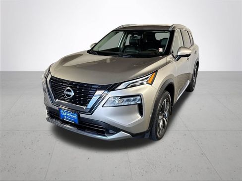 Used 2023 Nissan Rogue Platinum w/ Platinum Premium Package AWD/4WD image 2