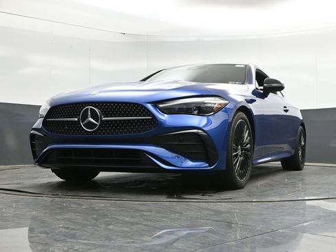 Used 2024 Mercedes-Benz CLE 300 4MATIC Coupe image 42