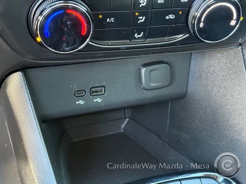 Used 2024 Buick Encore GX Preferred FWD image 22