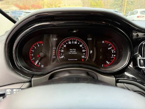 Used 2022 Dodge Durango SXT w/ Anodized Platinum Package image 24