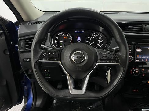 Used 2019 Nissan Rogue S image 19