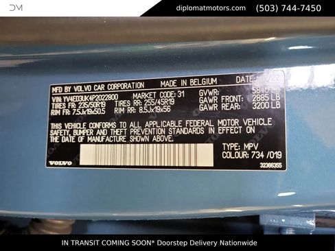 Used 2023 Volvo XC40 Recharge Core image 2