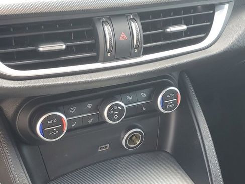 Used 2018 Alfa Romeo Stelvio Ti Sport image 28