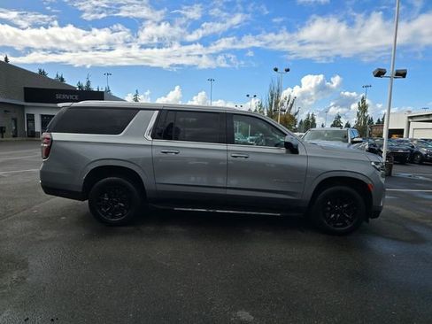 Certified 2023 Chevrolet Suburban LT image 7
