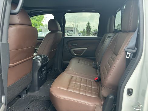 Used 2024 Nissan Titan Platinum Reserve w/ Moonroof Package AWD/4WD image 10