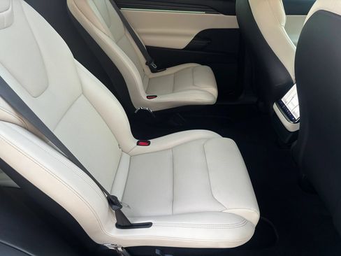 Used 2026 Tesla Model X Plaid AWD/4WD image 13