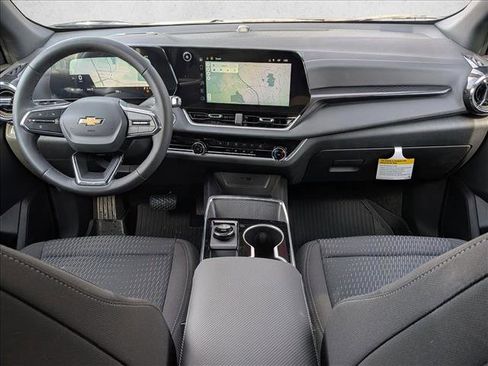 New 2026 Chevrolet Equinox LT w/ Safety and Technology Package image 14