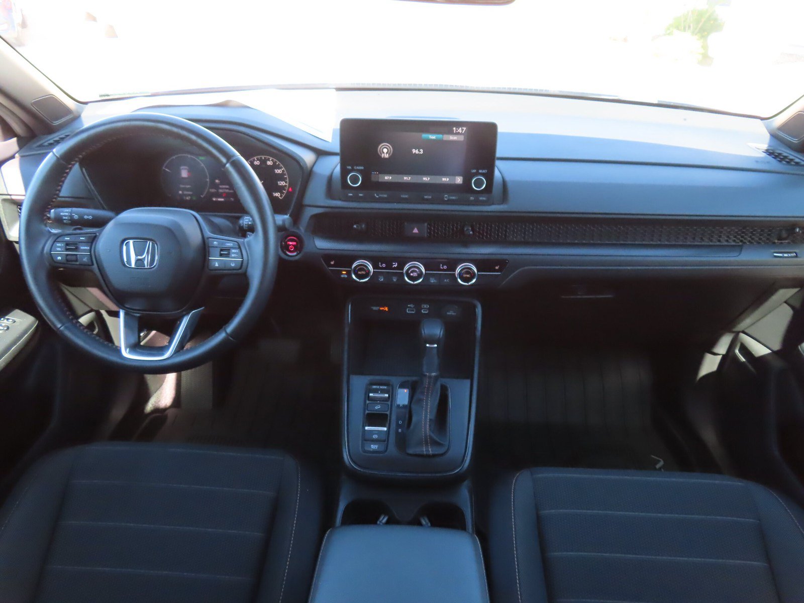 Used 2024 Honda CR-V Sport image 2
