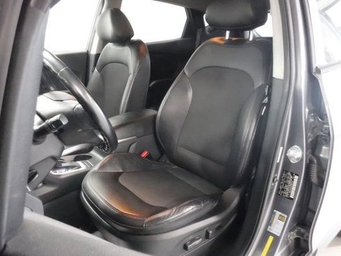 Used 2014 Hyundai Tucson SE image 12