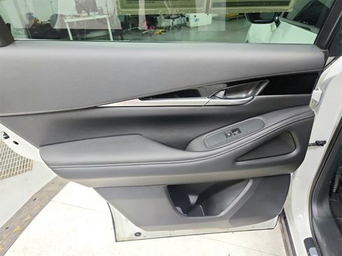 Used 2025 INFINITI QX60 Pure image 37