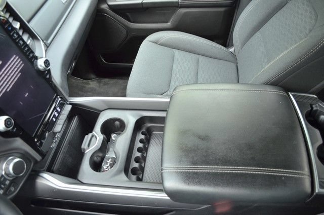 Used 2025 RAM 1500 Big Horn AWD/4WD image 24