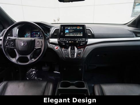 Used 2023 Honda Odyssey Sport image 14