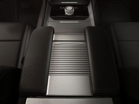 New 2026 Jeep Grand Wagoneer 2WD w/ 8-Passenger Seating Package image 4