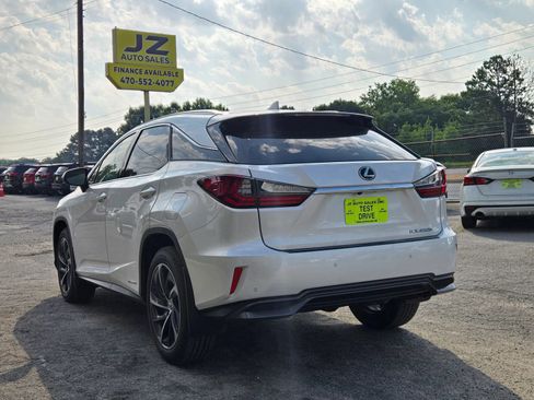 Used 2019 Lexus RX 450h AWD w/ Luxury Package image 4