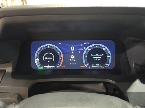 Used 2025 Toyota Tacoma TRD Sport AWD/4WD image 19