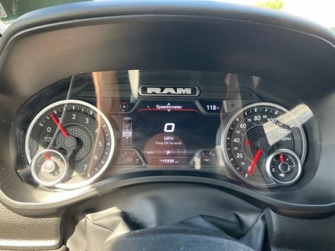 Used 2025 RAM 1500 Big Horn AWD/4WD image 11