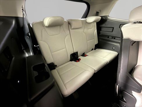 Used 2025 Kia Telluride EX FWD image 26