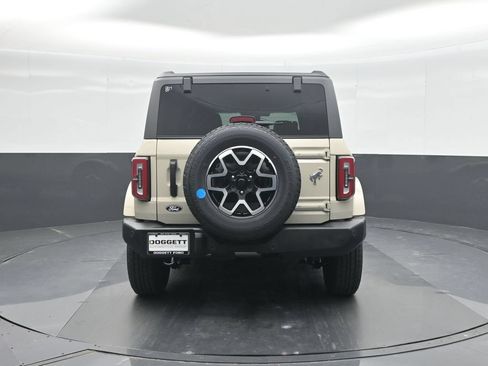 New 2026 Ford Bronco Outer Banks AWD/4WD image 17
