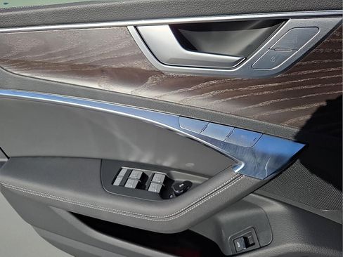 Used 2023 Audi A7 3.0T Premium Plus image 13