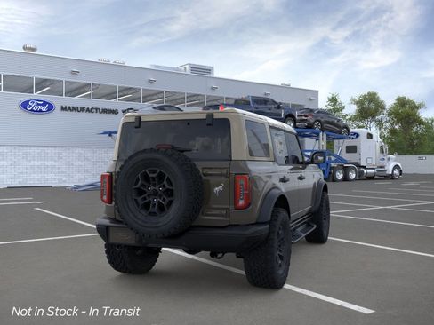 New 2026 Ford Bronco Badlands AWD/4WD image 8
