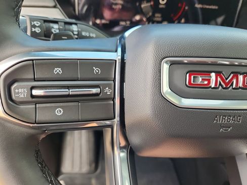 New 2026 GMC Acadia Elevation w/ Elevation Premium Package AWD/4WD image 13
