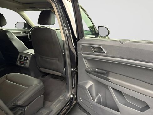 Used 2019 Volkswagen Atlas SEL AWD/4WD image 18