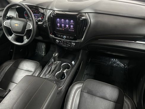 Used 2021 Chevrolet Traverse RS AWD/4WD image 11