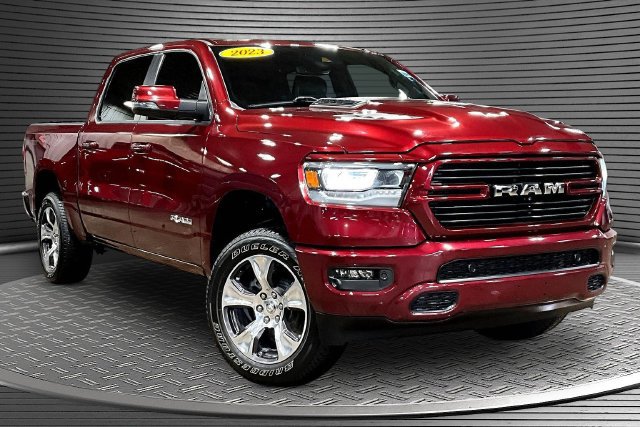 Used 2023 RAM 1500 Laramie AWD/4WD image 3