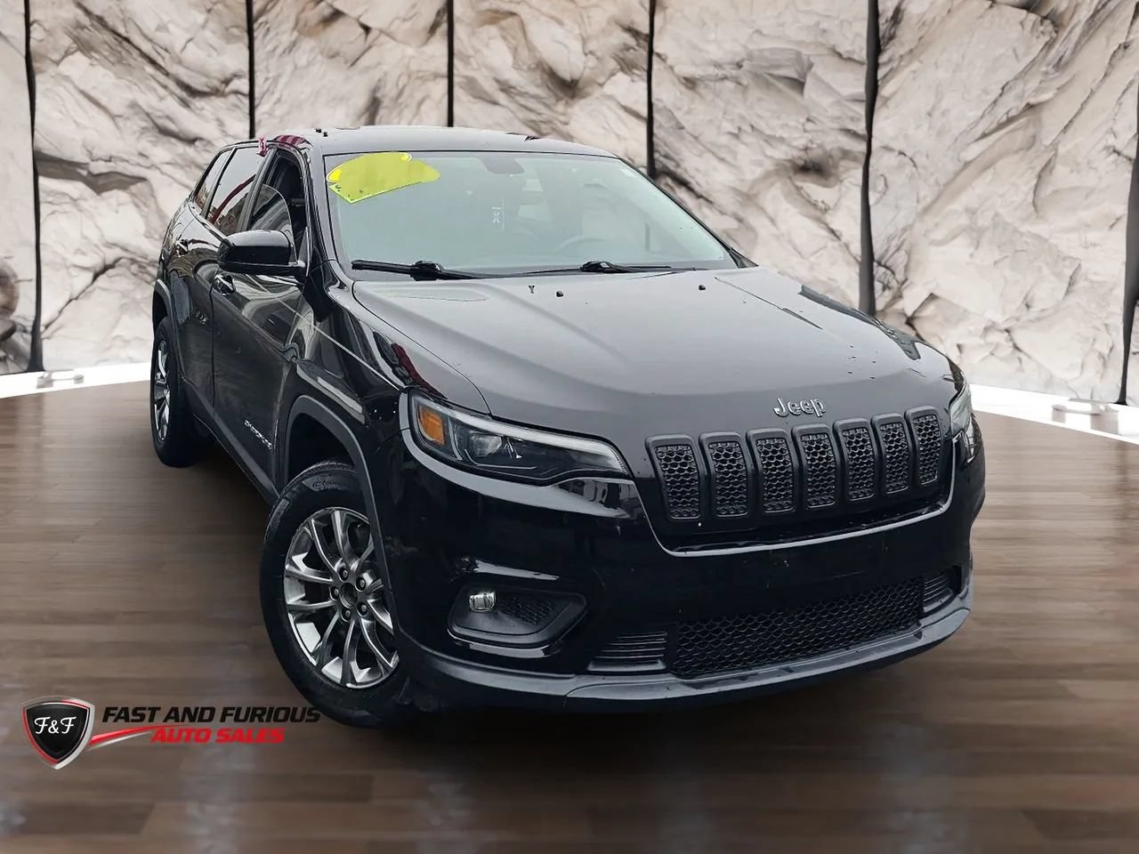 Used 2020 Jeep Cherokee Latitude Plus AWD/4WD image 1