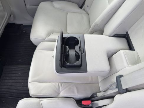 Certified 2023 Volvo XC90 B5 Core w/ Climate Package image 29