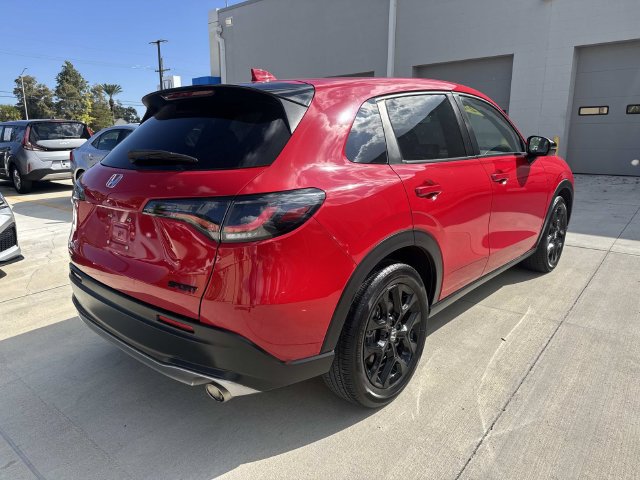 Used 2024 Honda HR-V Sport image 7