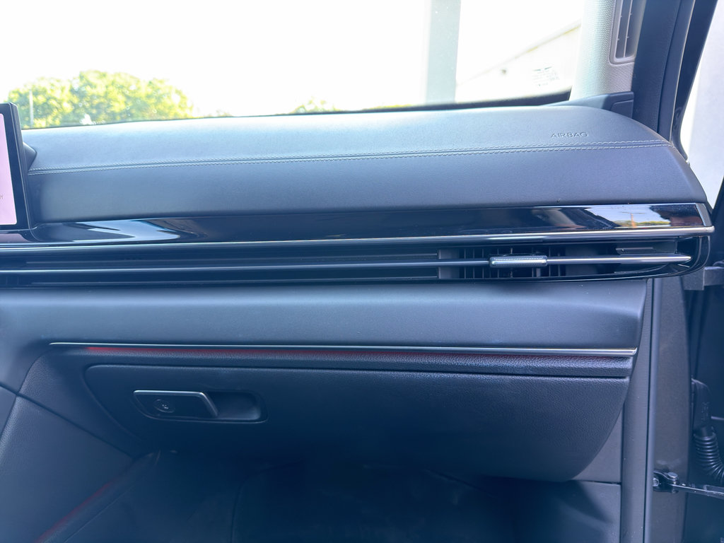 Used 2025 Genesis GV80 2.5T Standard AWD/4WD image 20