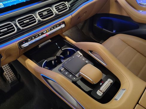 Used 2024 Mercedes-Benz GLS 450 GLS 450 image 16