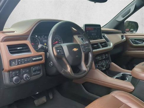 Used 2021 Chevrolet Tahoe High Country w/ Premium Package AWD/4WD image 9