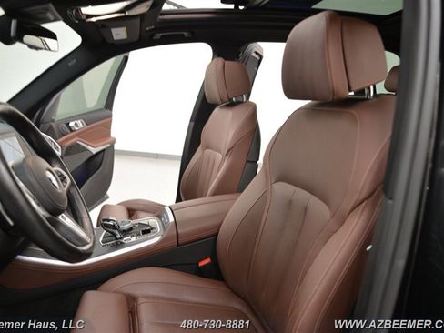 Used 2021 BMW X5 M50i w/ Executive Package image 15