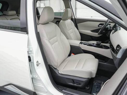 Used 2023 Nissan Rogue SL w/ SL Premium Package AWD/4WD image 22