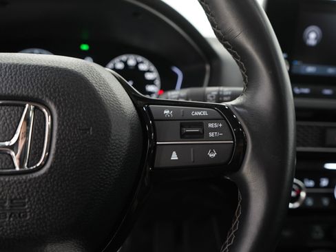 Used 2024 Honda Civic EX-L image 25