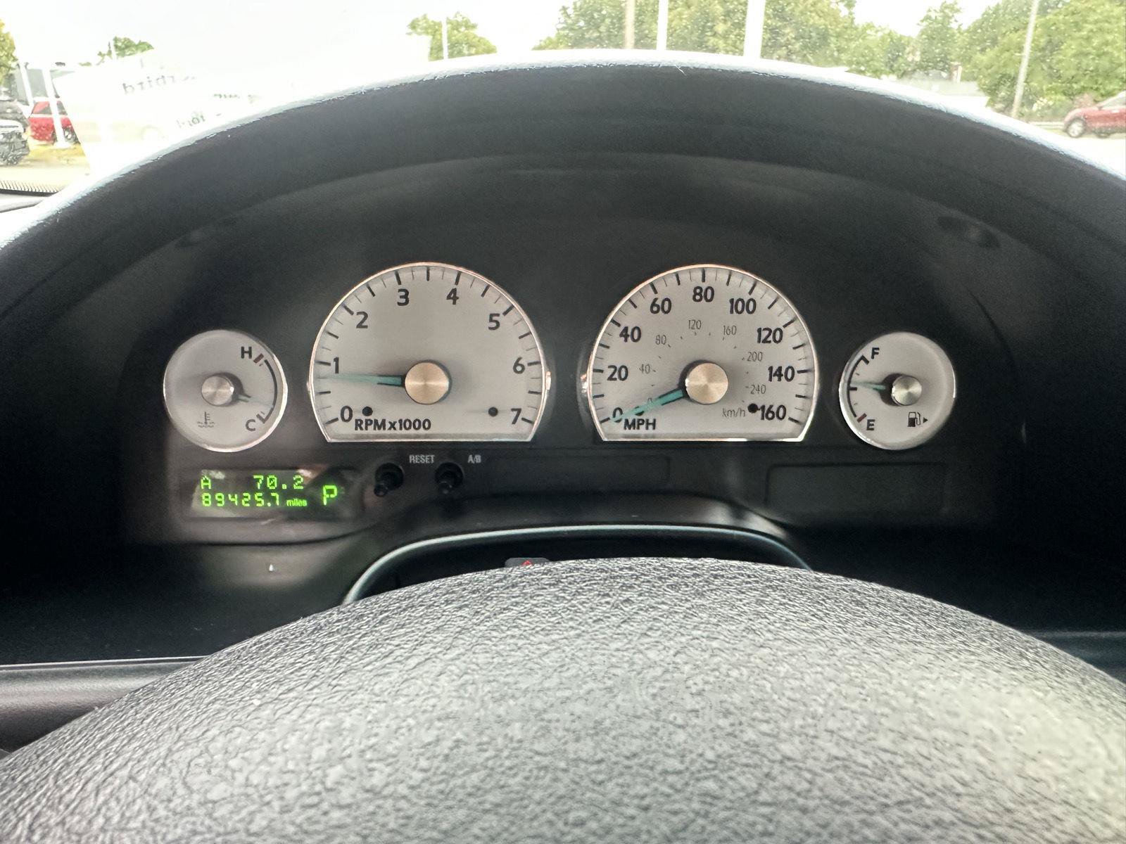Used 2003 Ford Thunderbird RWD image 14