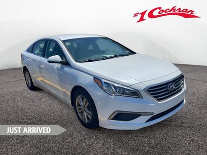 Used 2017 Hyundai Sonata SE w/ Cargo Package