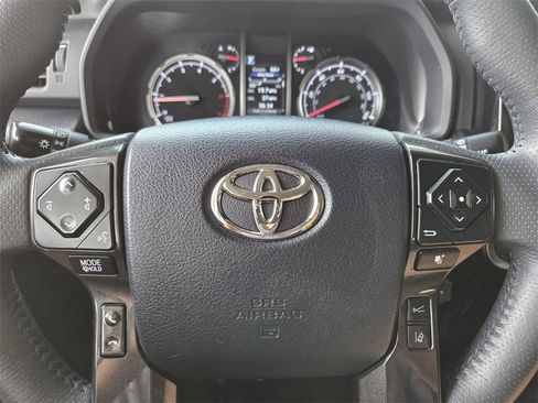Used 2024 Toyota 4Runner TRD Off-Road image 26