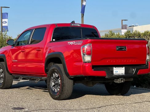 Used 2021 Toyota Tacoma TRD Off-Road image 7