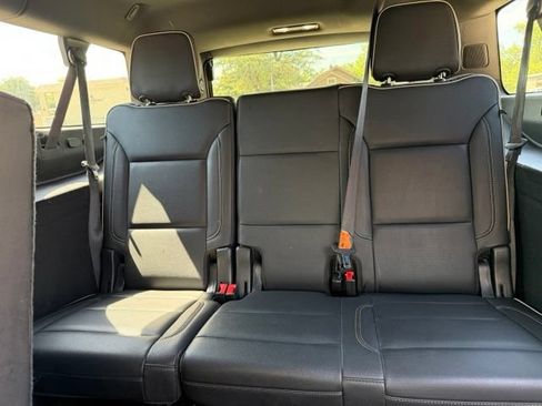 Used 2021 GMC Yukon XL SLT AWD/4WD image 20