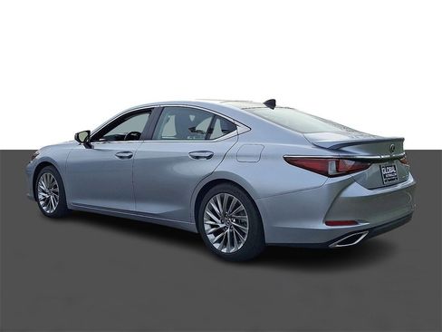 Used 2023 Lexus ES 350 Ultra Luxury image 5