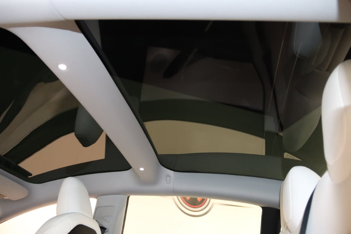 Used 2025 Tesla Model 3 Long Range RWD image 16