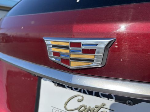 Used 2017 Cadillac XT5 FWD image 10